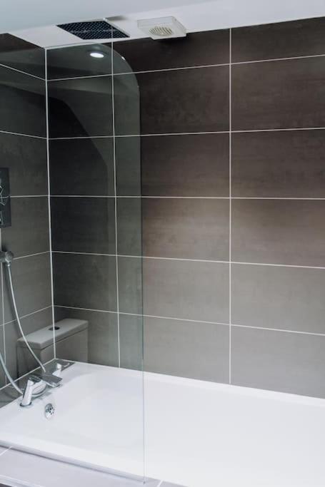 Modern 1Br In Brixton - Just Renovated! Apartment London Ngoại thất bức ảnh